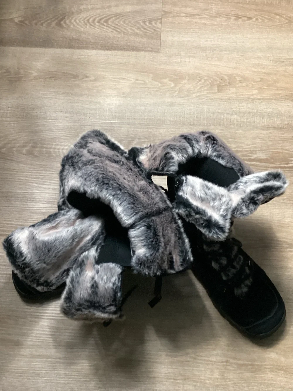 Skechers warm winter